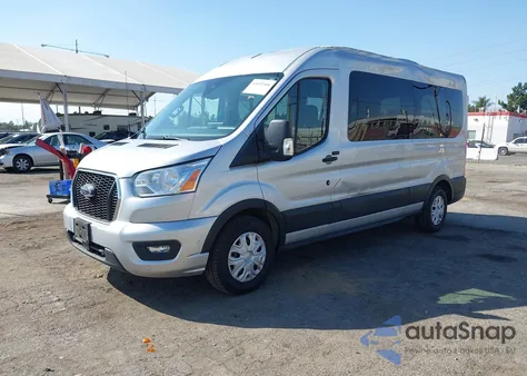 2022 Ford Transit-350 Passenger Van Xlt z USA, uszkodzony, nr VIN 1FBAX2C89NKA19708